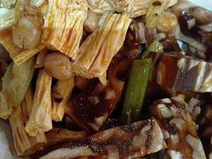 腐竹凉菜-马路牙子烧烤音乐酒馆(望京店)