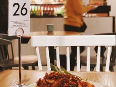 南洋大虾龙利鱼宽面-HELLO 27 意面·沙拉·帕尼尼