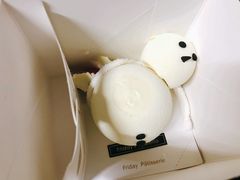 -Fridi Patisserie Cafe