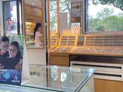 -光明眼镜·蔡司授权(徐泾店)
