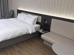 -汉庭(上海虹桥机场新店)