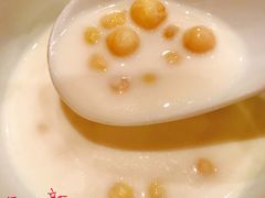 杏汁鸡头米-荣轩(新荣记环球金融中心店)