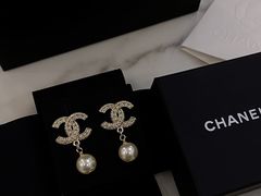 -Chanel(德基广场店)