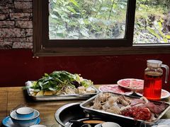 -金鼎雪山牦牛杂火锅(理县总店)