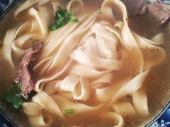 手拉宽面-十二忠手拉面(中华路店)