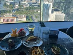 -Hi City·城市之巅