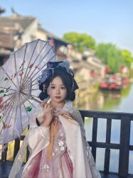 -洛水阁·汉服妆造体验馆(山塘街店)