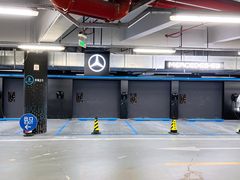 -梅赛德斯奔驰文化中心·停车场