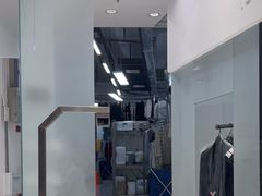 -福奈特洗衣洗鞋(宝华广场店)