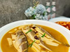 -滩外滩·本帮江浙菜(新天地店)