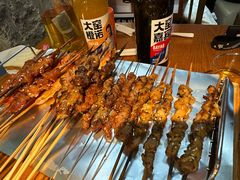 -喝丢一只鞋海鲜烧烤(市场店)