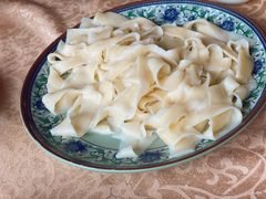 -维吾尔餐厅(宜山路店)