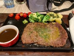 -必胜客(东大桥店)