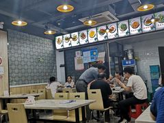 大堂-扬州小吃(延安西路店)