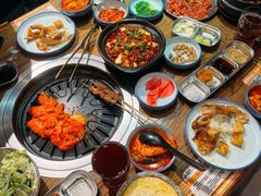 -明洞阿姨·韩式酱蟹烤肉·创意料理(三元桥店)