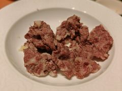 -左庭右院鲜牛肉火锅黑金店(陆家嘴中心店)