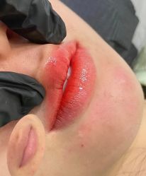 -韩美绣·骨相纹眉·洗眉美瞳线