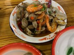 -冶建镜子·老南昌大排档·江西虾王(总店)