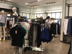 -ZARA(恒隆广场店)