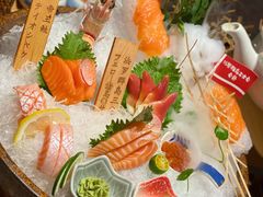 秒懂三文鱼-文三酒肆自助放题(新街口友谊广场店)