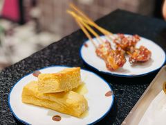 -何妹湿辣牛肉·粤式烧烤砂煲(桂雅路店)
