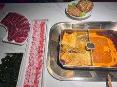 -九鼎轩脆毛肚火锅(南京东路店)
