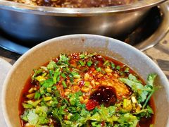 -肖肖酸萝卜鱼火锅(总店)