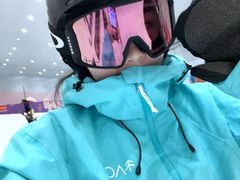 -哈尔滨热雪奇迹