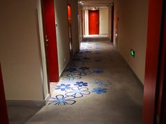 -爱电竞酒店(苏州石路地铁站山塘街店)