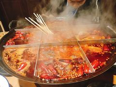 -白乐天毛肚火锅馆(南滨路店)