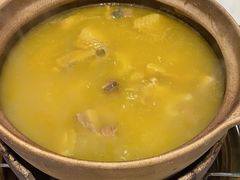 -品粤居港式打边炉·广式烧腊(西安路福佳新天地店)
