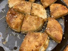 料理烤特色火烧-老东镇啤酒屋海鲜加工·蒸汽海鲜·海鲜烧烤(台东店)