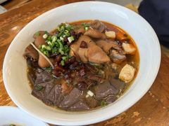卤猪脚-蒋家肠旺面馆老店(合群路店)