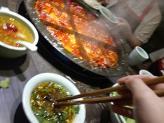 -红九格老火锅(三峡广场店)