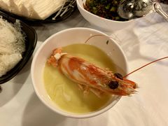 -鲜入围煮花胶鸡海鲜火锅