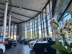 -宁波之星奔驰4S店(海曙店)