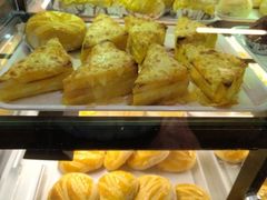 -皇冠 · 玛莉奥(丽江店)