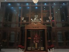 -碧中海汤泉汗蒸酒店