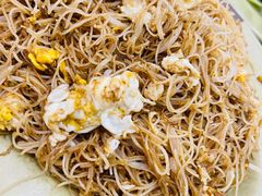 牛肉鸡蛋炒米粉-贞姨美食·老字号海鲜大排档