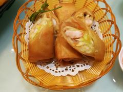 韭黄鲜虾炸春卷-君德澜酒家·创意粤菜(金山谷店)