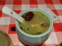 石耳土鸡汤-望庐说·本地菜馆