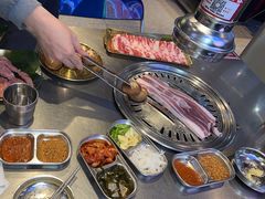 -哈哈碳都·牛肋条无限自助烤肉(台江万达店)