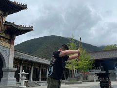 -冕宁灵山寺
