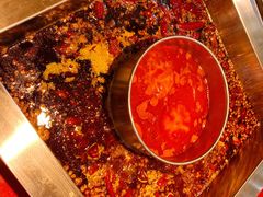 小牛鸳鸯锅底-二荆条·蜀鲜汇城市森林火锅