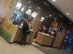 门面-麦当劳(南宁东站店)