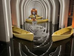 -涨巢·潮玩水疗局