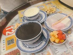 -广信牛奶甜品世家(台东店)