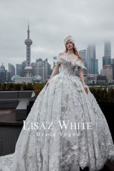 -Renee芮亦婚纱(原丽莎)