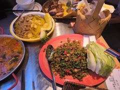 -小小集渔·泰式大排档(太古里香槟店)