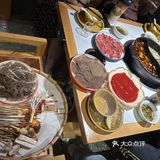 今天火锅吃撑了，超满足